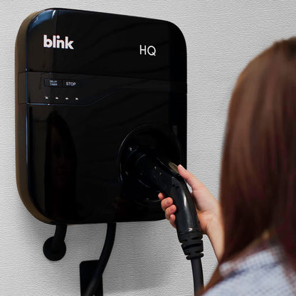 Blink HQ cargador (EV) para vehículos eléctricos en el hogar, de 30 amp Incluye crédito de $100 para carga Pública